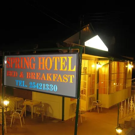 Spring 酒店 *