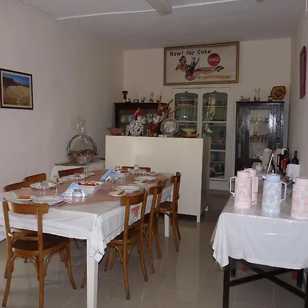 Hotel Spring
